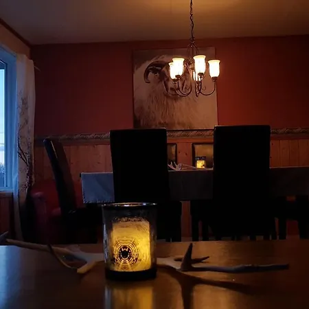 Arctic Farmhouse Stall Holtaas Farm stay *