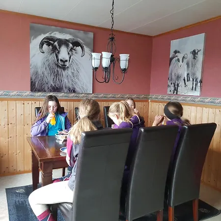 Farm stay Arctic Farmhouse Stall Holtaas *
